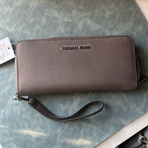 Michael Kors Charcoal Women’s Wristlet Wallet